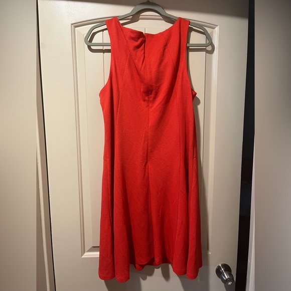 Cato Sleeveless Dress - Picture 3 of 3